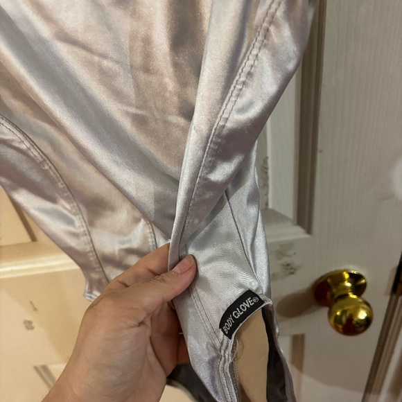 Unreal vintage silver bathing suit - early 90s - Picture 2 of 5